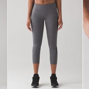Lululemon Pace Rival Crop Size 2 Heathered Black Slate Athletic Leggings